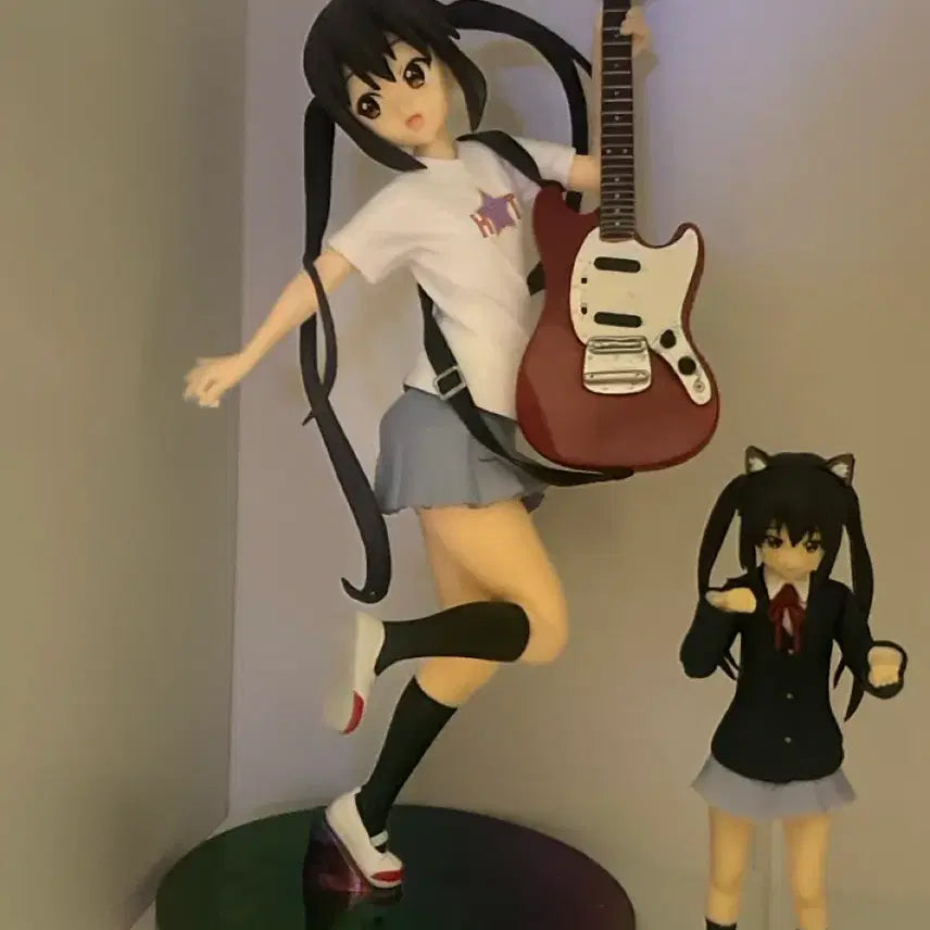 [BUNJANG] K-ON! Azusa Nakano Premium Figure / 케이온!(K-ON!) 나카노 아즈사 프리미엄 피규어
