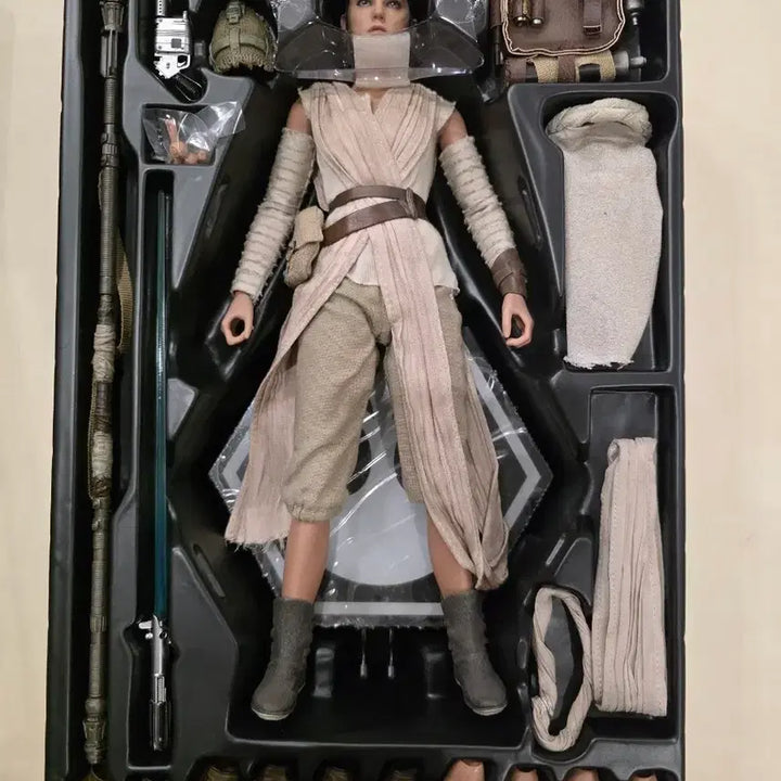 [BUNJANG] Hot Toys Star Wars Rey Figure MMS336 / 핫토이 스타워즈 레이 피규어 MMS336
