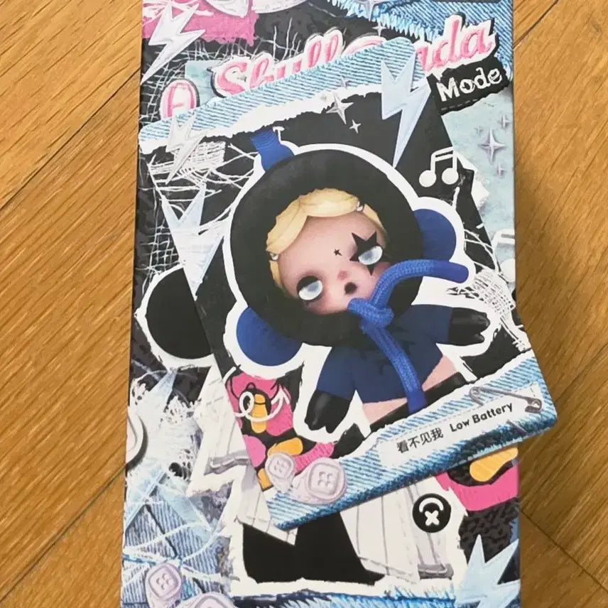 [BUNJANG] Pop Mart Skullypanda Off Mode - Low Battery Figure (Sealed Pouch) / [ 팝마트 정품/파우치미개봉 ] 스컬판다 Off 모드 - Low Battery