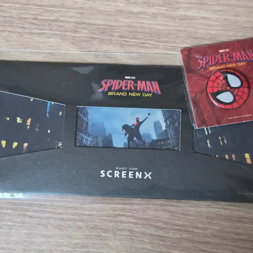 [BUNJANG] Spider-Man: No Way Home Special Edition Can Badge &amp; ScreenX Ticket Set / 스파이더맨 브랜드 뉴 데이 특전 캔뱃지 &amp; screenx 특전 티켓