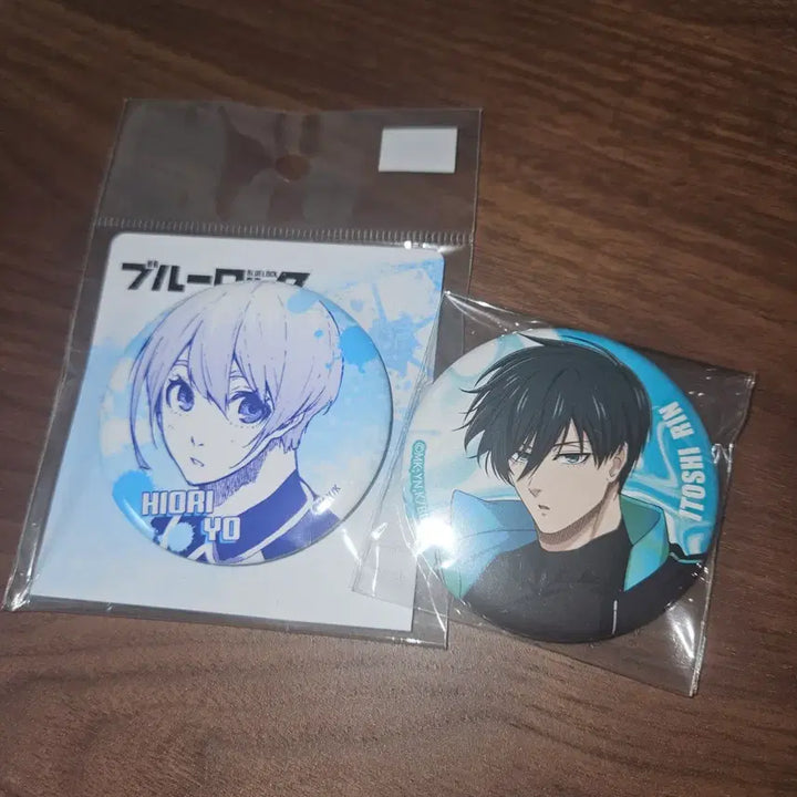 [BUNJANG] Blue Lock Kurona Ranze, Hiori Yo, Itoshi Rin Original Art Figure Can Badge, Acrylic, Business Card Bundle / 블루록 쿠로나 란제 피규어 캔뱃지 아크릴 명함 히오리 이토시 린 원화전
