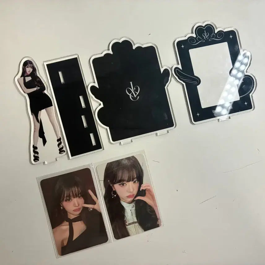 [BUNJANG] Jang Wonyoung Show What I Am World Tour Acrylic Stand / 장원영 쇼왓아이엠 월드투어 아크릴스탠드