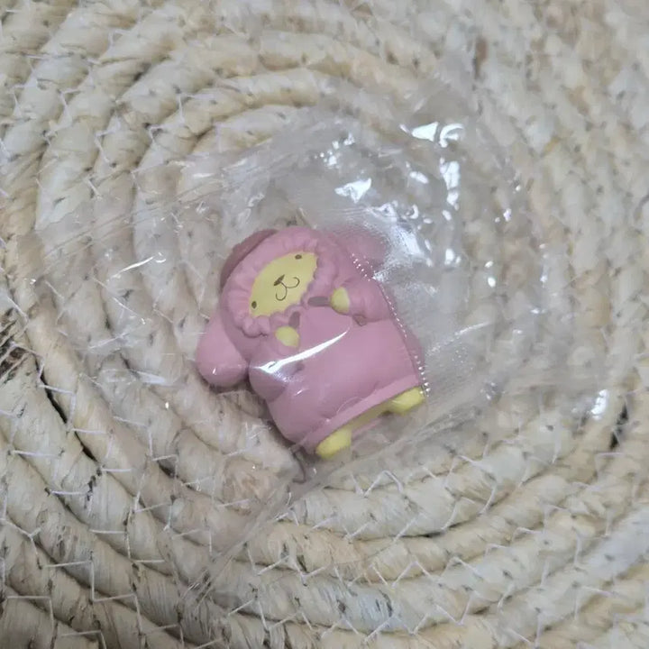 [BUNJANG] Sanrio Pochacco Hood Gacha - Pompompurin / 폼폼푸린 산리오 무규규 후드 가챠
