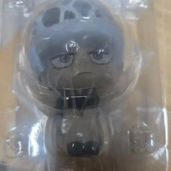 [BUNJANG] One Piece Trafalgar Law Childhood Look Up Series Figure / 원피스 로우 유년기 어린시절 룩업
