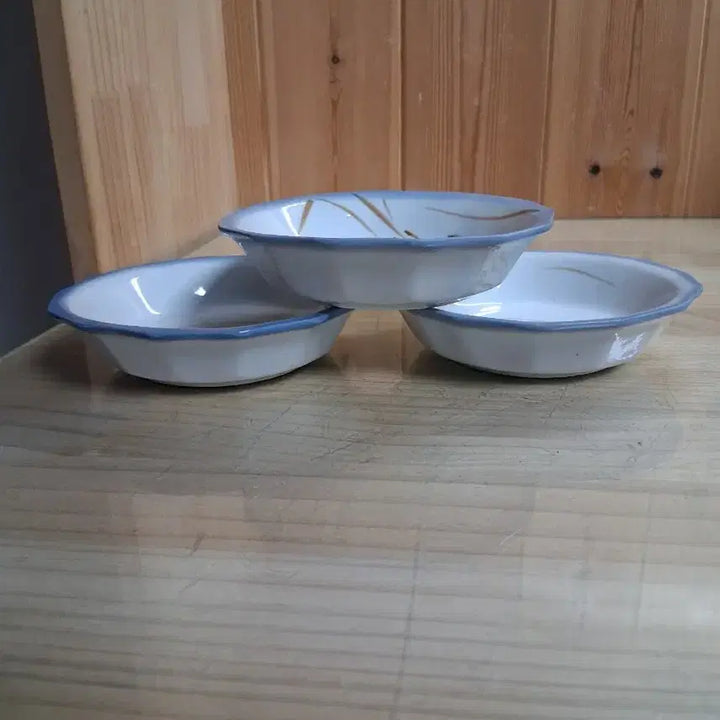 [BUNJANG] Celadon Set of 3 Shrimp Pattern Plates / 603 새우 그림 외사기 접시 3개