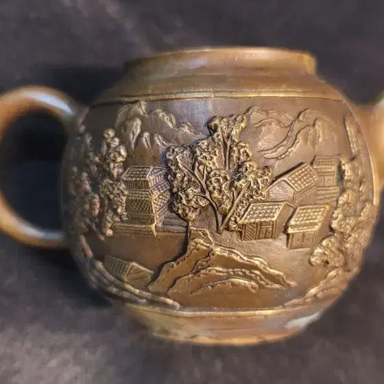 [BUNJANG] Bronze Tea Caddy Landscape Motif / 청동 다관 산수 문양