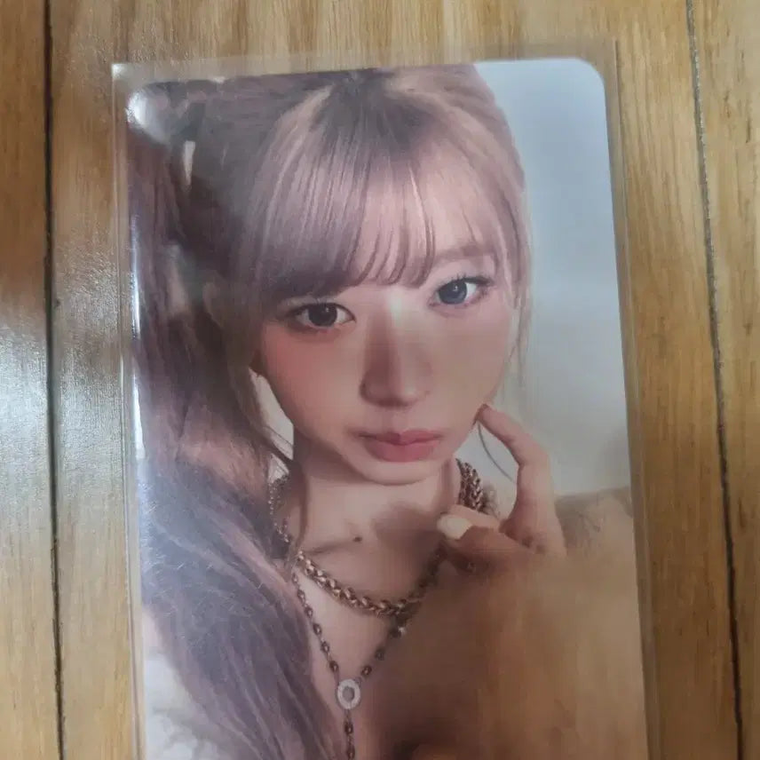 [BUNJANG] IVE Rei KakaoTalk Gift Lucky Draw Photocard / REVIVE+ 카카오톡 선물하기 레이 포카