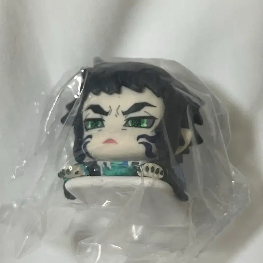 [BUNJANG] Demon Slayer Kaigaku Gacha Figure / 귀멸의 칼날 카이가쿠 가챠