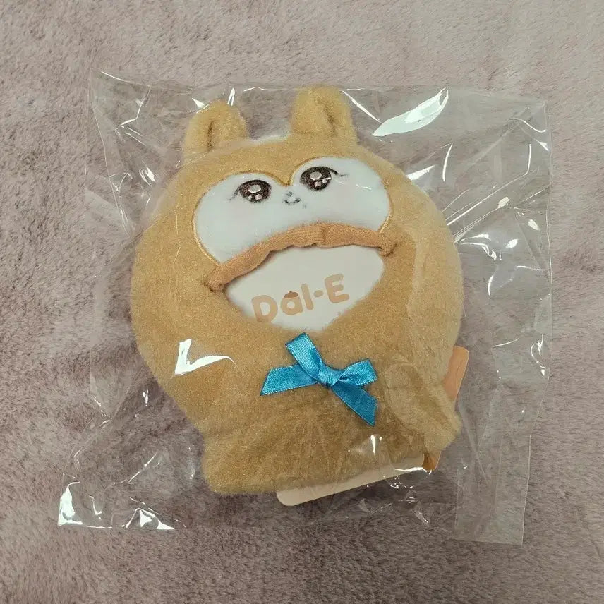 [BUNJANG] IVE MiniB Pop-up Store Lightstick Cape Dal, Gaeul / 아이브 미니브 팝업 응원봉 케이프 달이 가을