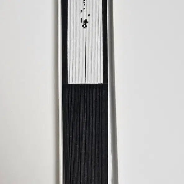 [BUNJANG] Maserati Folding Fan White / 새상품) 마세라티 접이식 부채 화이트