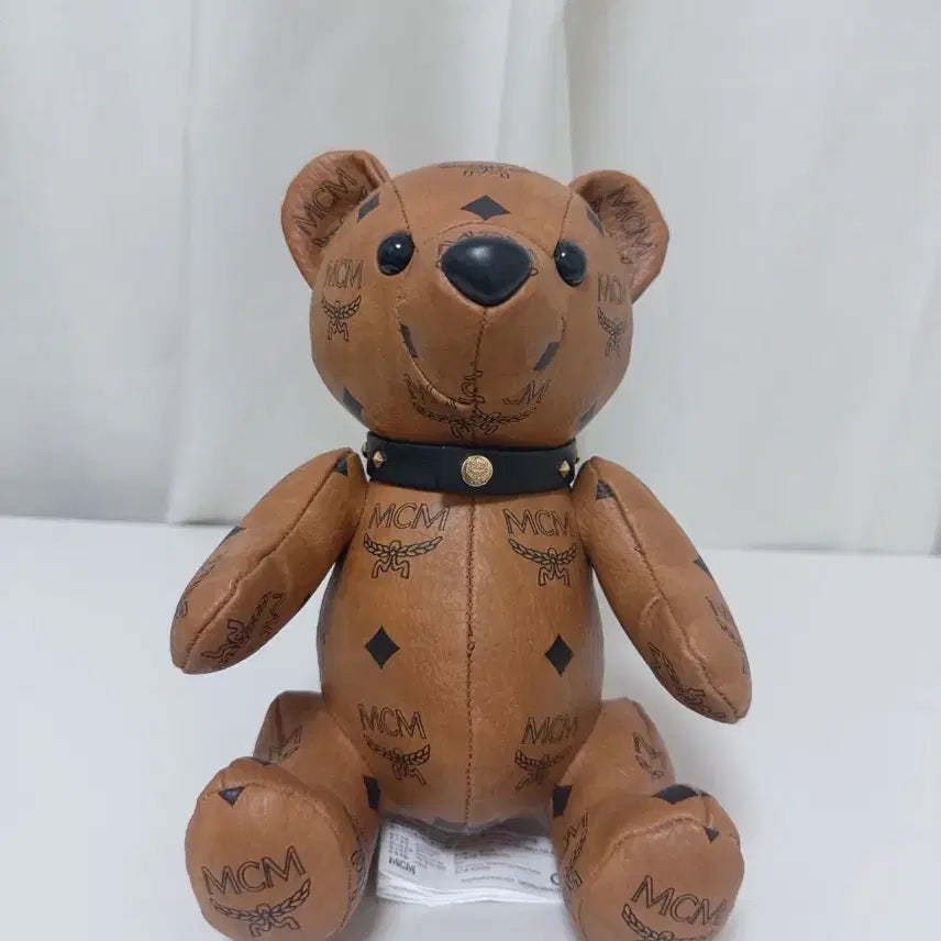 [BUNJANG] MCM Visetos Bear Figurine / (정품)MCM 비세토스 베어 인형