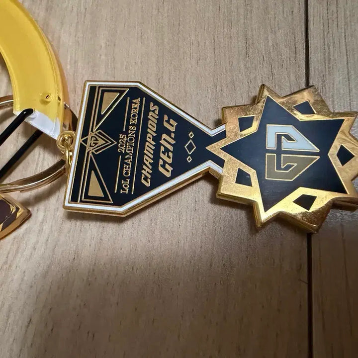 [BUNJANG] Gen.G 2025 LCK Championship Keyring / 젠지 우승키링