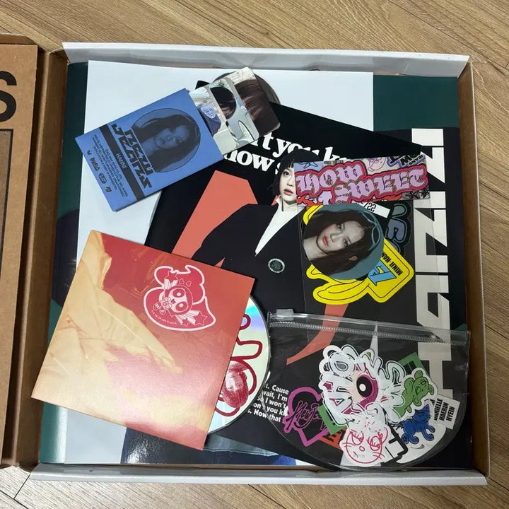 [BUNJANG] NewJeans House With Hanni Album Full Set / 뉴진스 하우스윗 하니 앨범 풀구성