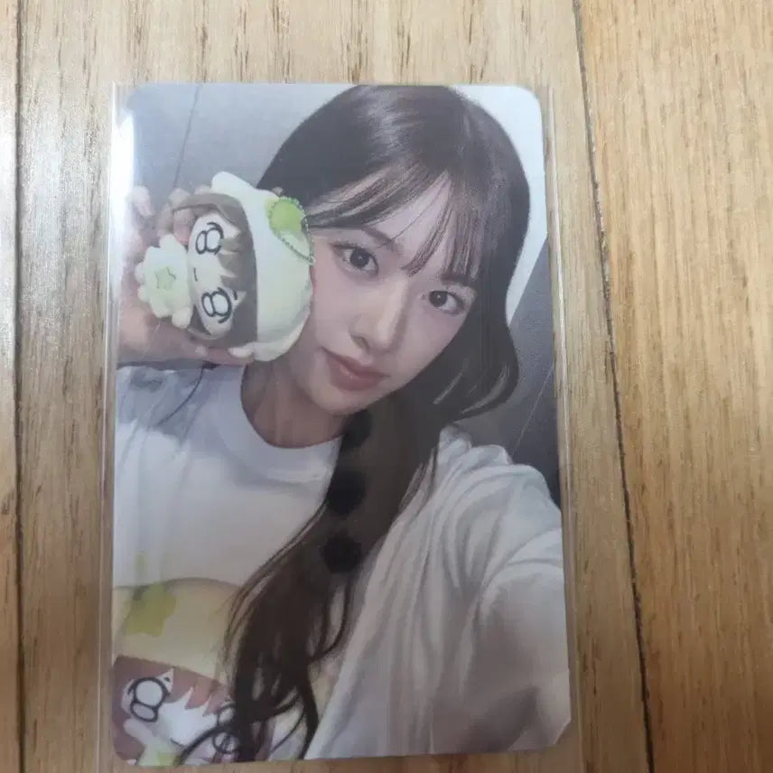 [BUNJANG] IVE 2026 < DIVE into IVE> Fan Concert T-Shirt Yujin Photocard / 2026 IVE THE 4TH FAN CONCERT < DIVE into IVE> 티셔츠 유진 포카