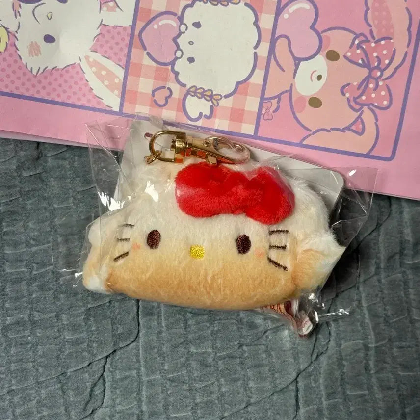 [BUNJANG] Hello Kitty Shanghai Dumpling Collaboration Figure / 상하이 교자만두 교자키티 헬로키티