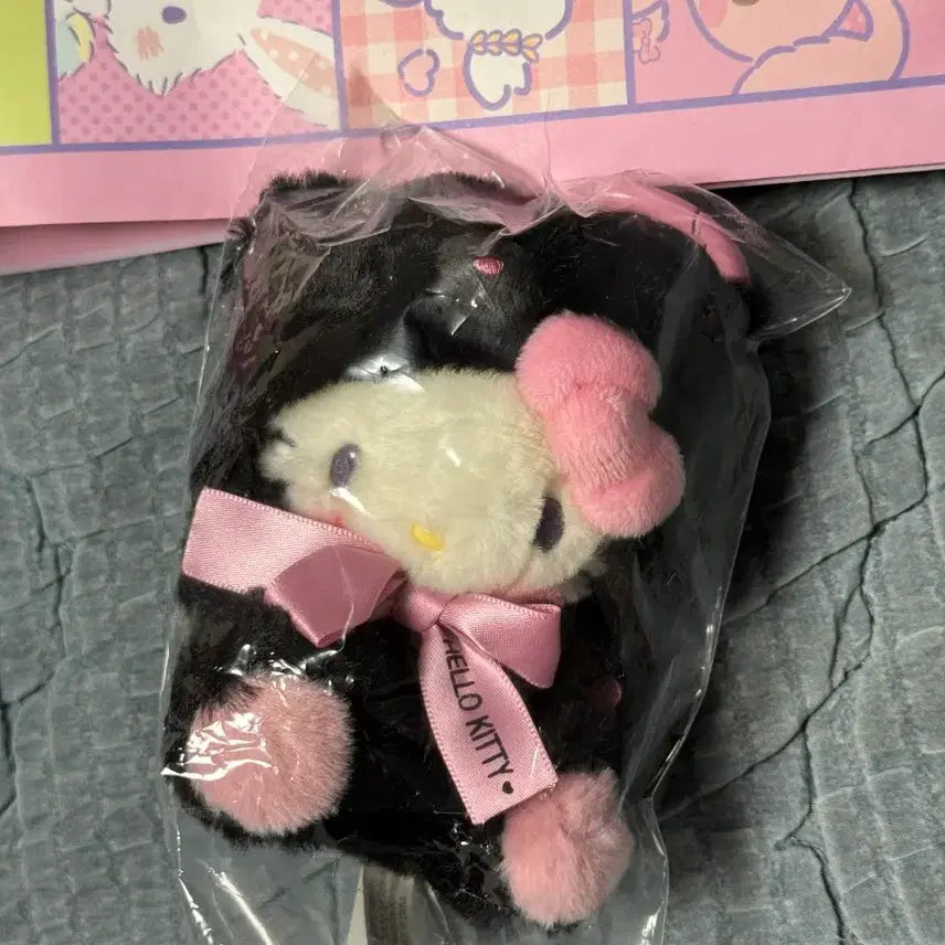 [BUNJANG] Sanrio Black Animal Series Hello Kitty / 산리오 블랙애니멀시리즈 헬로키티