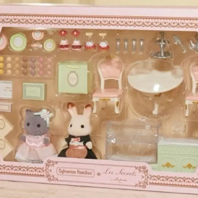 [BUNJANG] Sylvanian Families Ladurée Gelateria Shop Bundle / 실바니안 패밀리 라뒤레 + 젤라또 샵