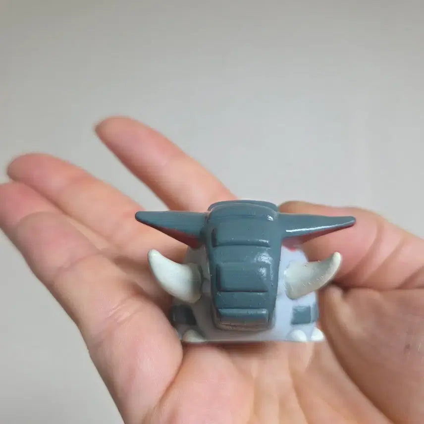 [BUNJANG] Pokemon Korikarp Finger Puppet / 피규어 인형 토이 굿즈 고전 만화 소품 빈티지 소품 포켓몬스터 손가락 코리갑