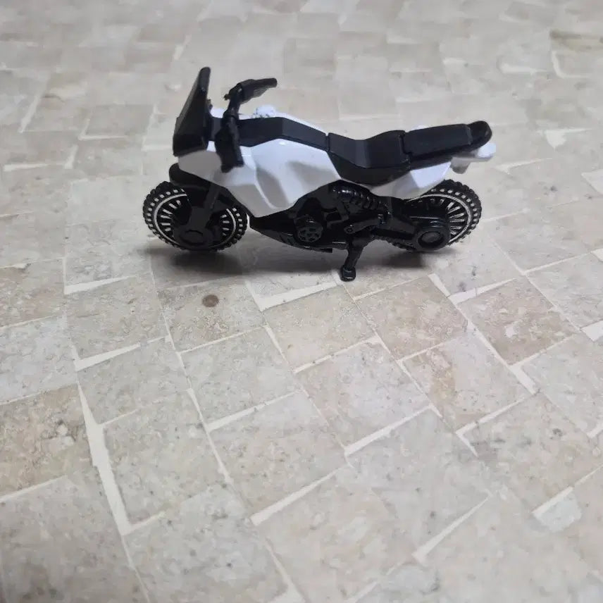 [BUNJANG] Motorcycle Miniature White / 오토바이 미니어쳐 싸게 팝니다