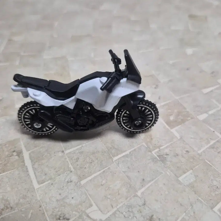 [BUNJANG] Motorcycle Miniature White / 오토바이 미니어쳐 싸게 팝니다