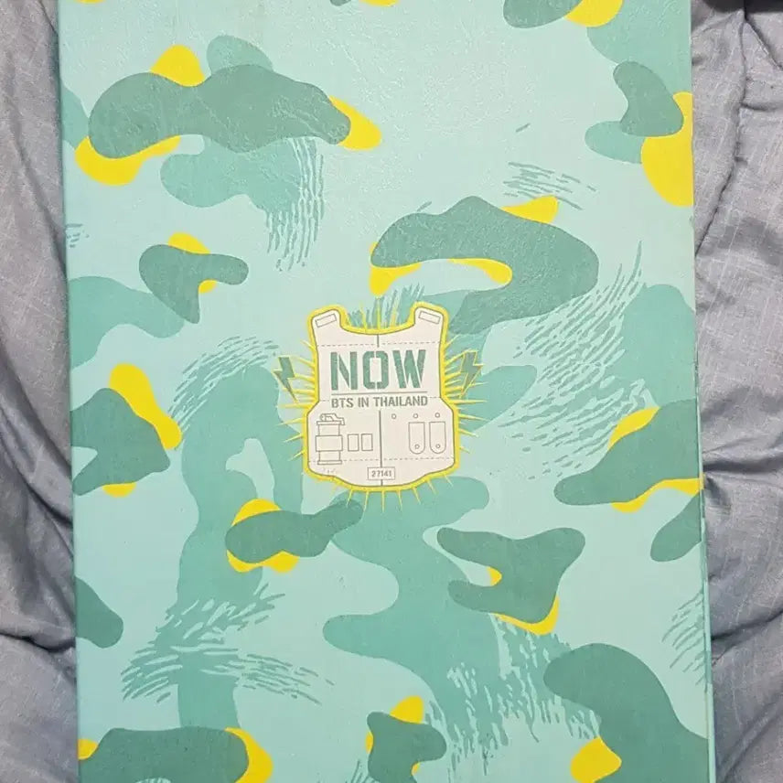 [BUNJANG] BTS Now 1 Photobook Set with First Edition Photocard (V, J-Hope) / BTS 방탄소년단 나우1 초판포카 포함 세트