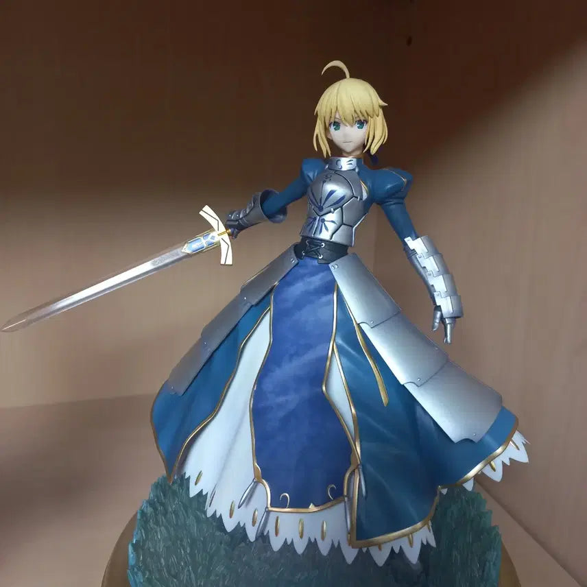 [BUNJANG] Aniplex Saber Artoria Deluxe Edition 1/7 Scale Figure / 애니플렉스 1/7 세이버 알트리아 디럭스판(호화판)