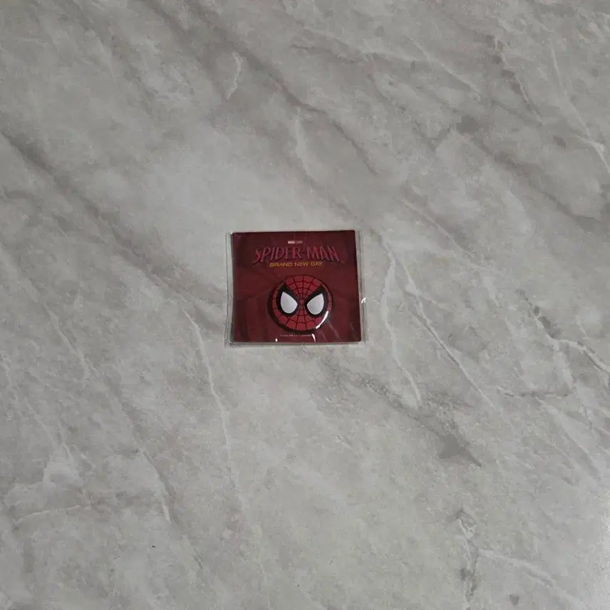 [BUNJANG] Spider-Man Brand New Day Pin Badge / 스파이더맨 브랜드 뉴 데이 핀뱃지 판매합니다.