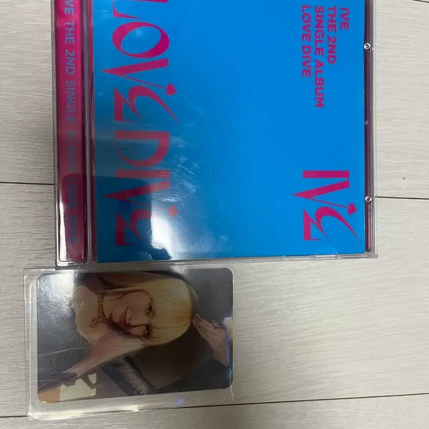 [BUNJANG] IVE LOVE DIVE 2nd Single Album Photocard / 아이브 IVE LOVE DIVE 2집 싱글 앨범 포토카드 포함