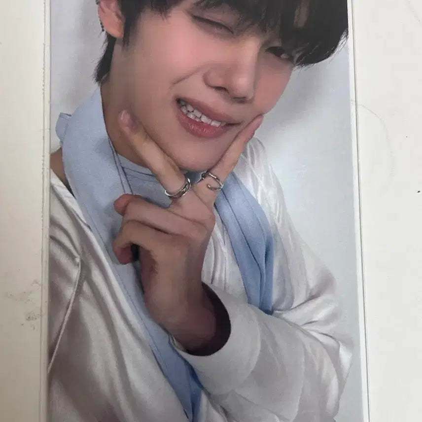 [BUNJANG] ZB1 Gyuvin Ring Photocard / 제베원 앤더블 규빈 반지 포카