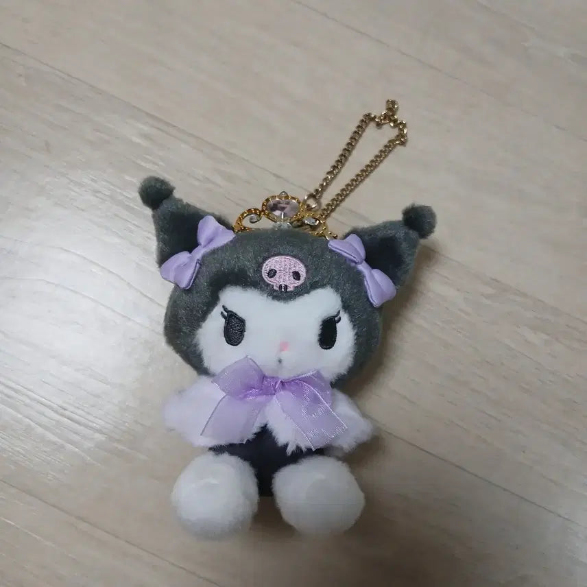 [BUNJANG] Sanrio Kuromi Sparkling Tiara Mascot Doll Keychain / 산리오 설레는 티아라 마스코트 보라 왕관 쿠로미 인형 키링