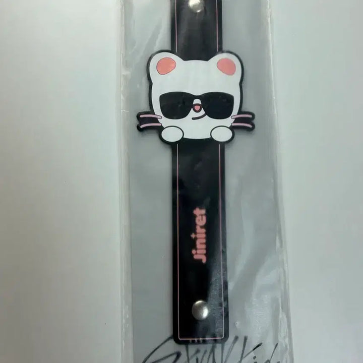 [BUNJANG] Stray Kids Run It Japan Jiniret Holder Strap / 스트레이키즈 런잇 JAPAN 지니렛 홀더 스트랩 새상품