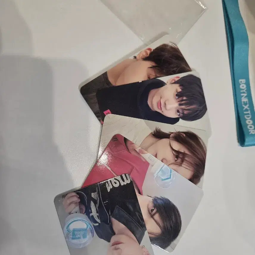 [BUNJANG] BOYNEXTDOOR Lightstick + Photocard Set / BOYNEXTDOOR 응원봉 + 포토카드