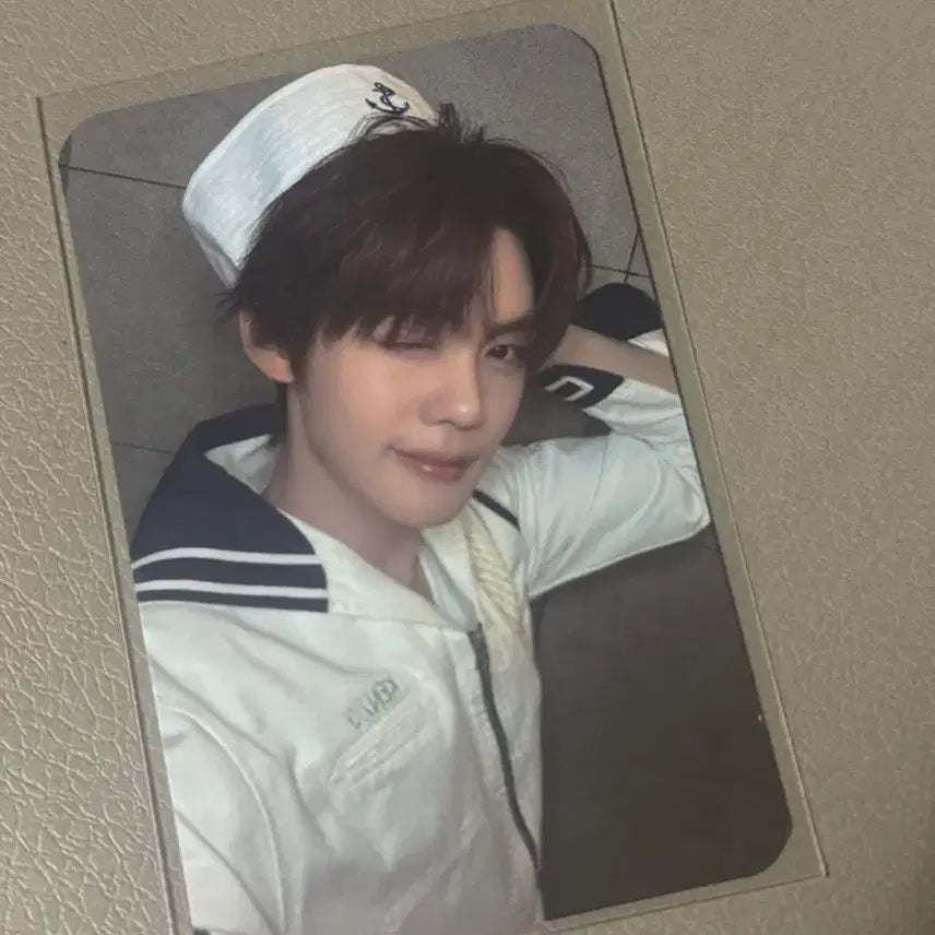 [BUNJANG] AndWeB Kim Gyuvin Music Core Photocard / 앤더블 김규빈 음악중심 포카
