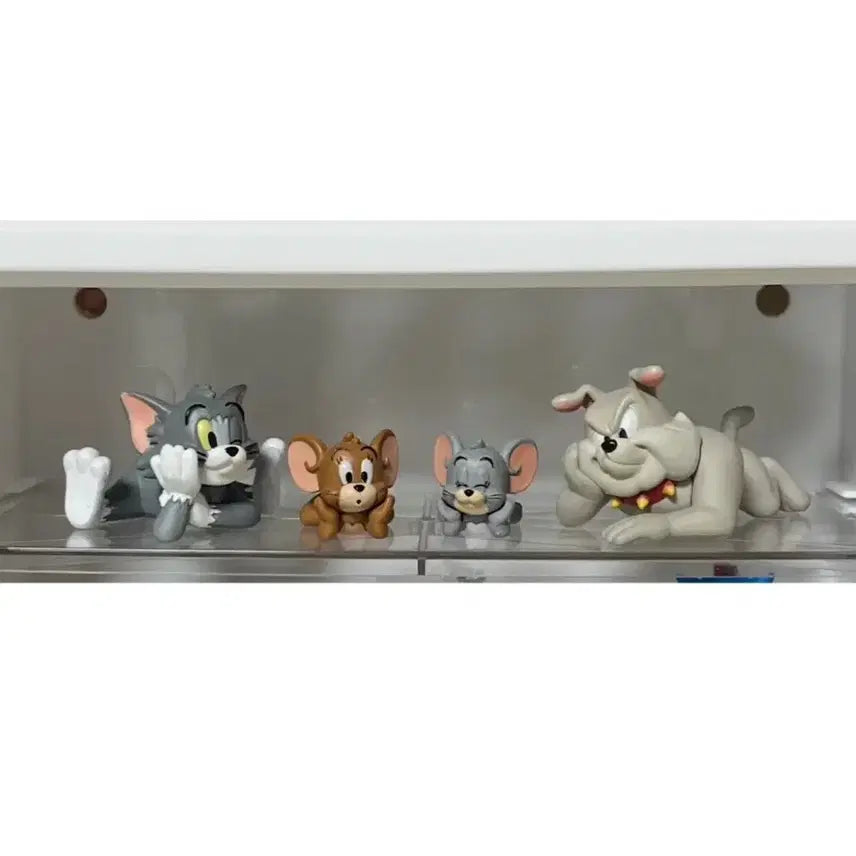 [BUNJANG] Tom and Jerry Chilling Time Gacha Figure Set (4 Types) / (풀세트) 톰과제리 칠링타임 피규어 가챠 4종 일괄