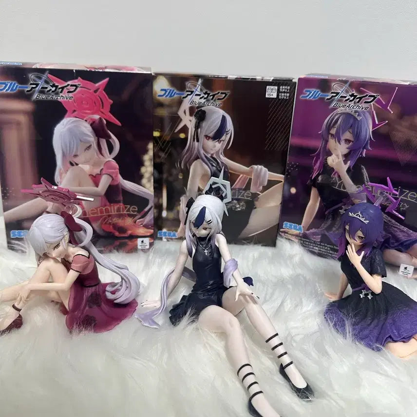 [BUNJANG] Blue Archive 3-Figure Set / 블루아카이브 피규어 3종 세트