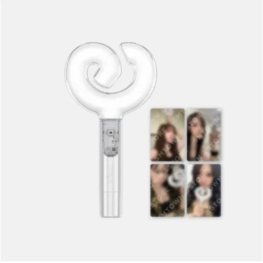 [BUNJANG] Aespa Official Light Stick Ver.2 (Photocard Included) - Sealed / 에스파 응원봉 ver.2 미개봉 양도합니다. (포카 포함)