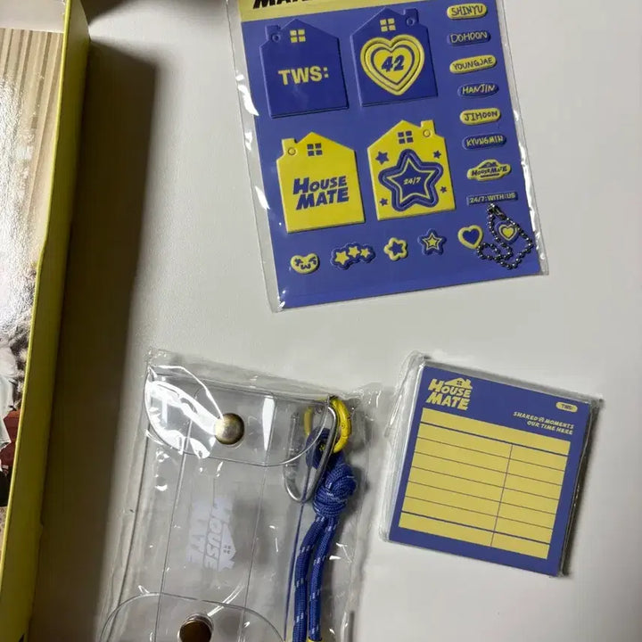 [BUNJANG] TWS 2024 Housemate Decor Kit / 투어스 데코키트 2024 하우스메이트 housemate