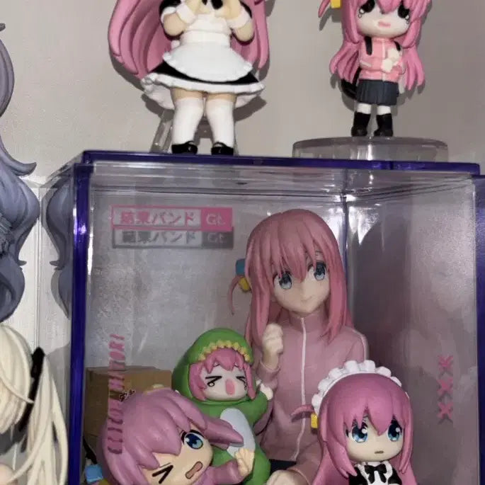 [BUNJANG] Bocchi the Rock! Hitori Gotoh Figure Bundle / 봇치더록 고토 히토리 피규어 굿즈 일괄처분