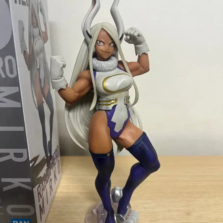 [BUNJANG] My Hero Academia Mirko Ichiban Kuji E Prize Figure / 나의 히어로 아카데미아 미르코 제일복권 e상 피규어 나히아 쿠지