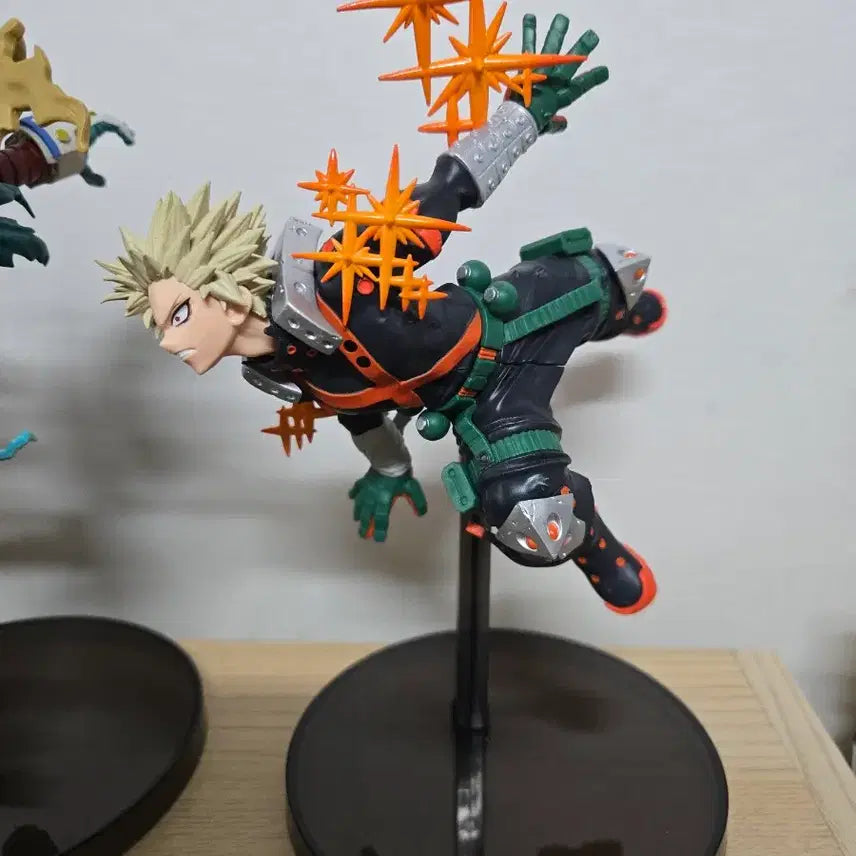 [BUNJANG] Gigo Limited My Hero Academia Armored All Might, All For One, Bakugo, Midoriya Figure Bundle Set / 나히아 Gigo한정 아머드 올마이트, 올포원,바쿠고,미도리야 피규어 일괄