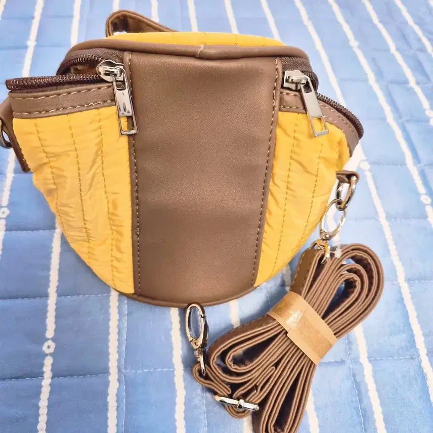 [BUNJANG] Pompompurin Crossbody Bag (Japanese Authentic, New) / 폼폼푸린 크로스백(일본정품 새상품)