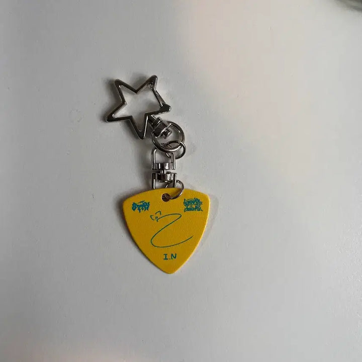 [BUNJANG] Stray Kids I.N. Pick Keyring / 스키즈 아이엔 피크 키링