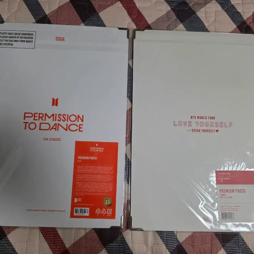 [BUNJANG] BTS Suga "We Are Bulletproof: The Eternal" &amp; "Permission to Dance" Premium Photo Bundle Set / 방탄소년단 슈가 민윤기 웸블리 &amp; 퍼투댄 프리미엄포토 프포 일괄