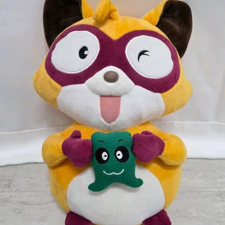[BUNJANG] Nongshim Neoguri Plush / 농심 너구리 인형