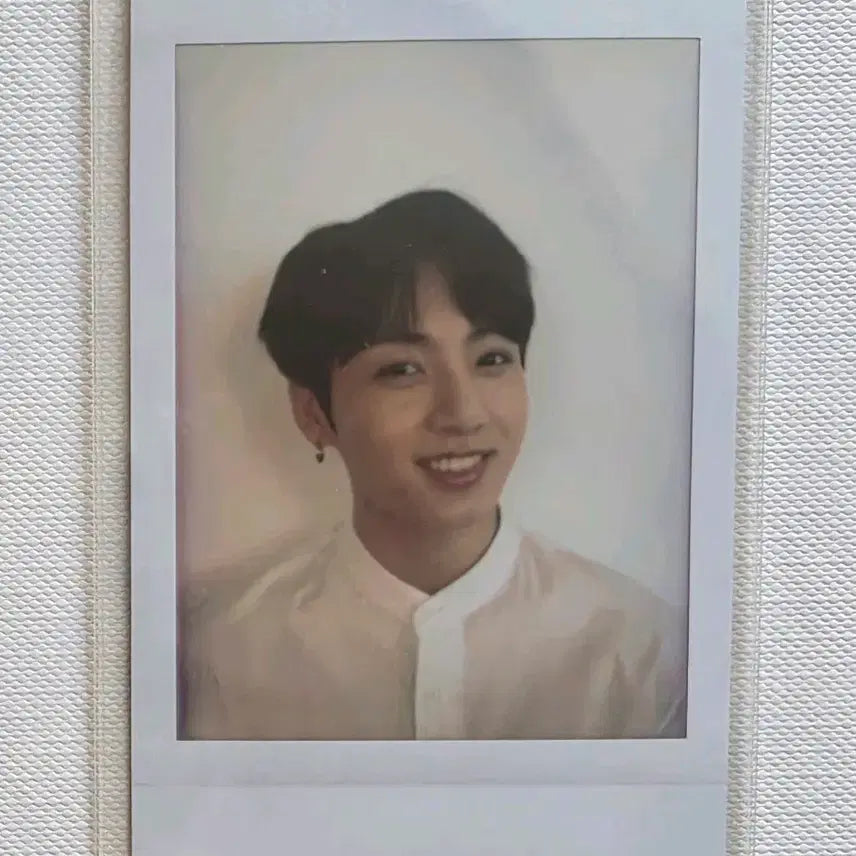 [BUNJANG] BTS Japan Yahoo Wi-Fi Event Random Polaroid Jungkook / 방탄 일본 야후 와이파이 이벤 당첨 폴라 정국