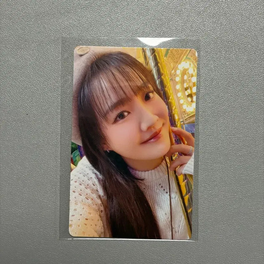 [BUNJANG] Younha Shining Winter Concert Entrance Photocard / 윤하 빛나는 겨울 콘서트 입장 포카