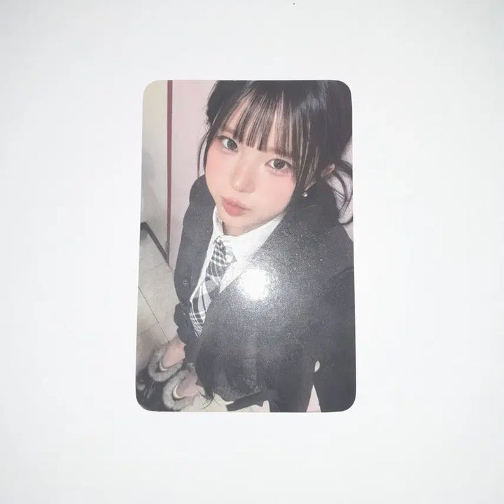 [BUNJANG] fromis_9 Song Hayoung Encore Concert First Day Admission Photocard / 프로미스나인 송하영 앙콘 첫콘 입장포카 양도