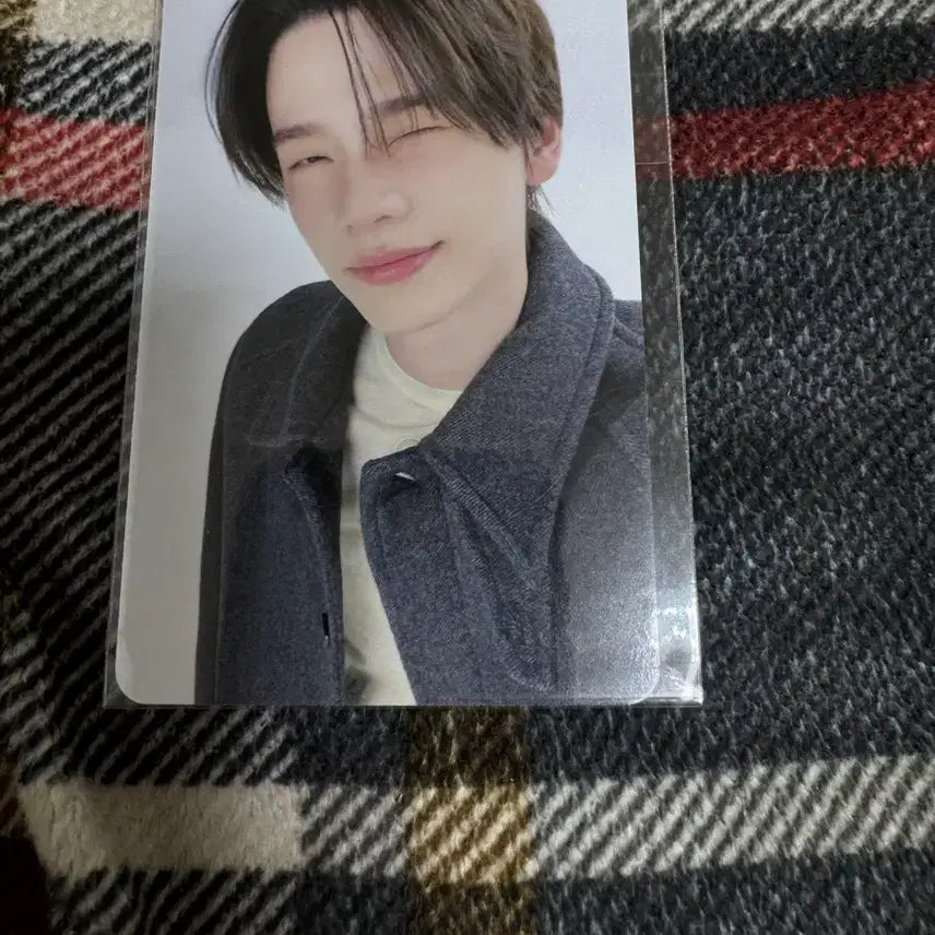 [BUNJANG] TWS Shinyu Soundwave Lucky Draw Photocard / TWS 투어스 신유 사운드웨이브 사웨 럭드 특전 포토카드 포카