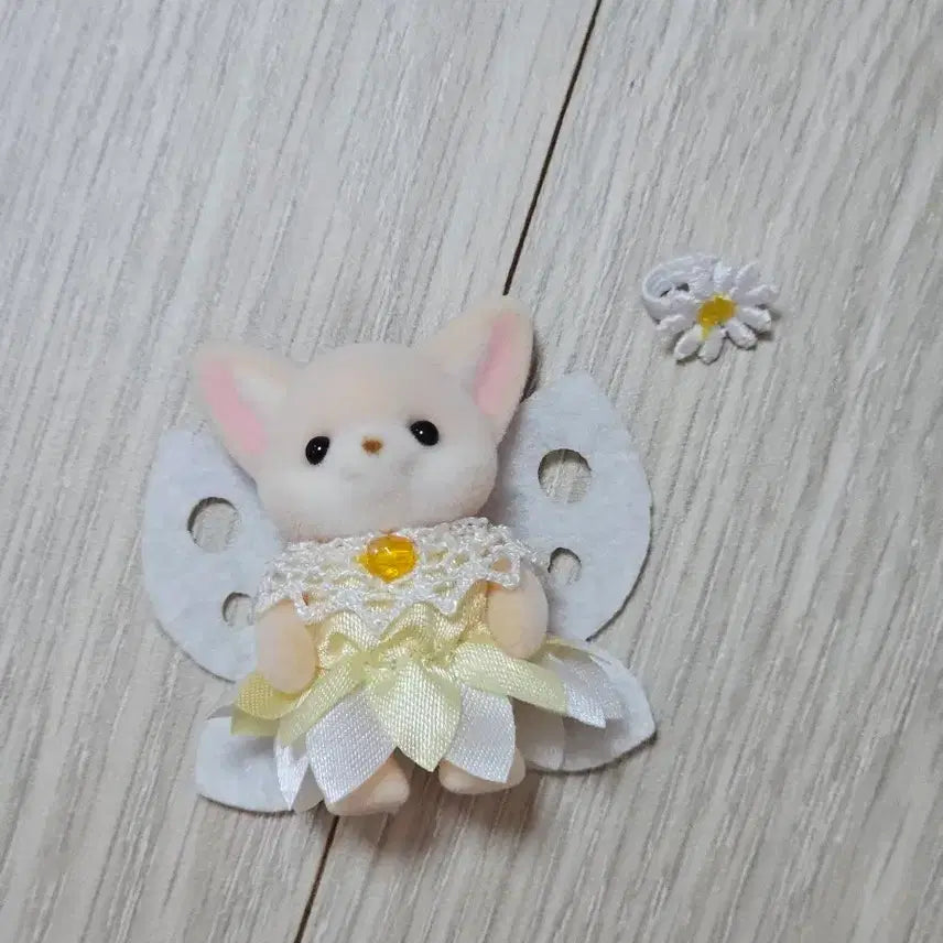 [BUNJANG] Sylvanian Families Desert Fox with Costume Set / 실바니안 사막여우 + 의상포함