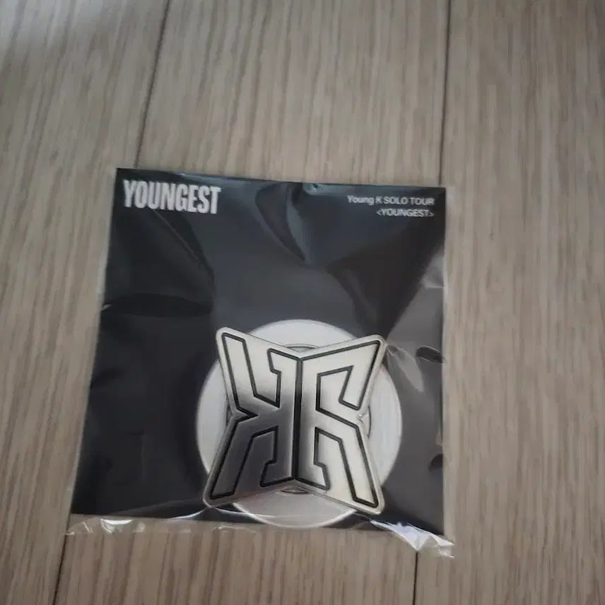 [BUNJANG] DAY6 YoungK Youngest Magnet Holder Grip Tok / 데이식스 영케이 영기스트 마그넷 홀더 그립톡